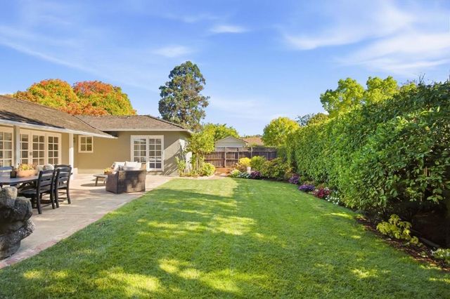1940 Kay Drive, Los Altos, CA 94024