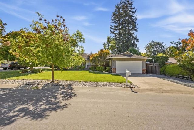 1940 Kay Drive, Los Altos, CA 94024