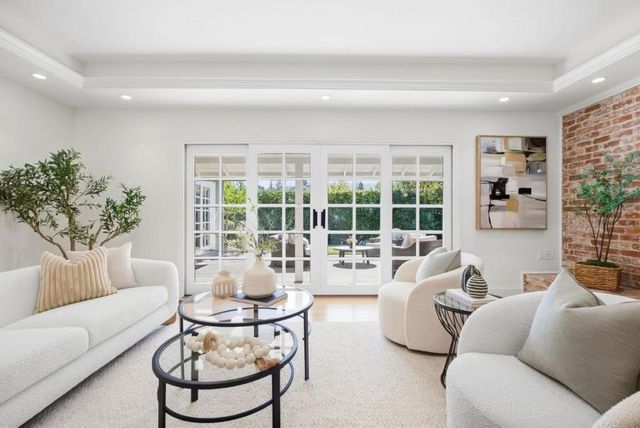 1940 Kay Drive, Los Altos, CA 94024