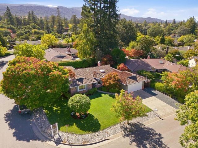 1940 Kay Drive, Los Altos, CA 94024