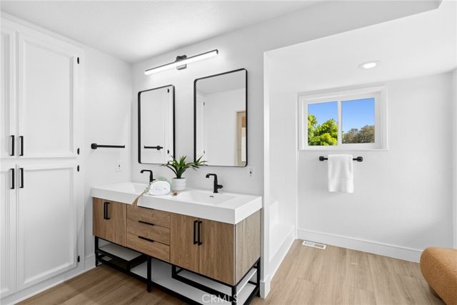 22332 Eagle Rock Way, Laguna Beach, CA 92651