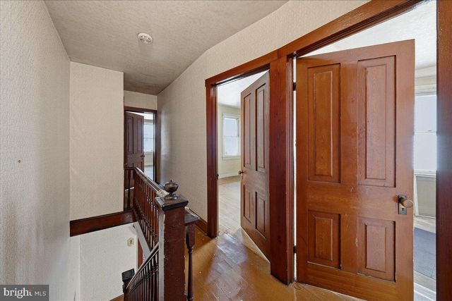 15 N NICE ST, Frackville, PA 17931