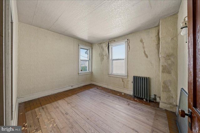 15 N NICE ST, Frackville, PA 17931