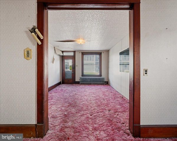 15 N NICE ST, Frackville, PA 17931