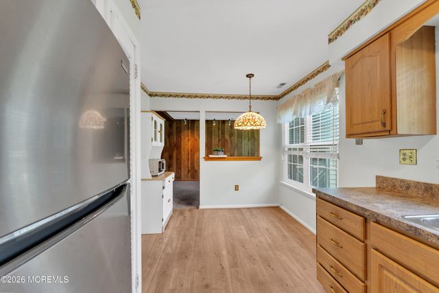 17 Walton Court, East Brunswick, NJ 08816