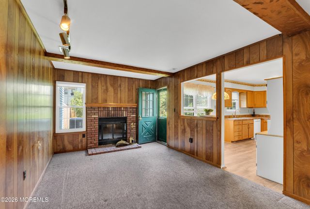 17 Walton Court, East Brunswick, NJ 08816
