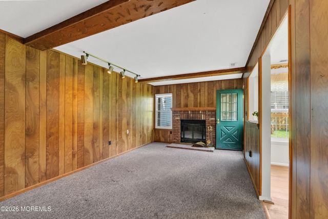 17 Walton Court, East Brunswick, NJ 08816
