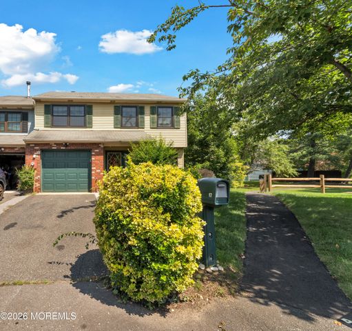 17 Walton Court, East Brunswick, NJ 08816