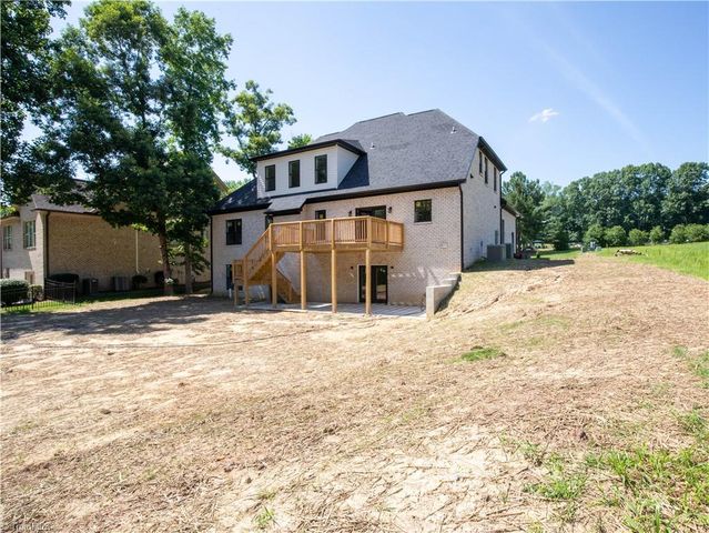 356 Ryder Cup Lane, Clemmons, NC 27012
