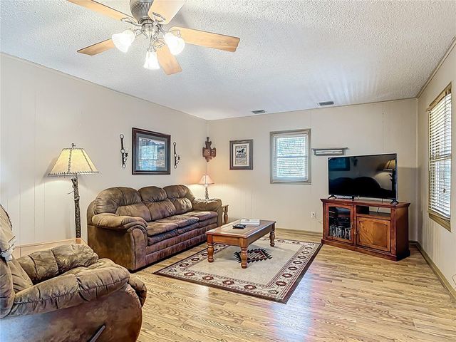 19534 FOX DEN LANE, Altoona, FL 32702