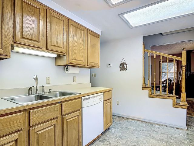 19534 FOX DEN LANE, Altoona, FL 32702