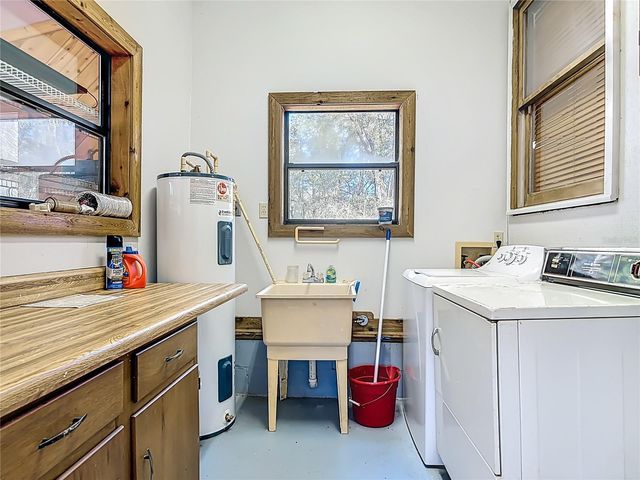 19534 FOX DEN LANE, Altoona, FL 32702