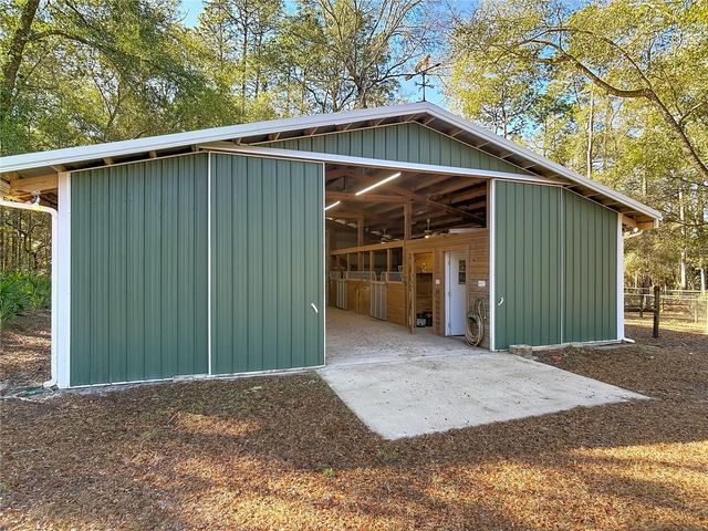 19534 FOX DEN LANE, Altoona, FL 32702