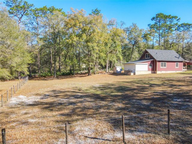 19534 FOX DEN LANE, Altoona, FL 32702
