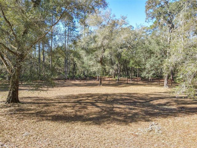 19534 FOX DEN LANE, Altoona, FL 32702