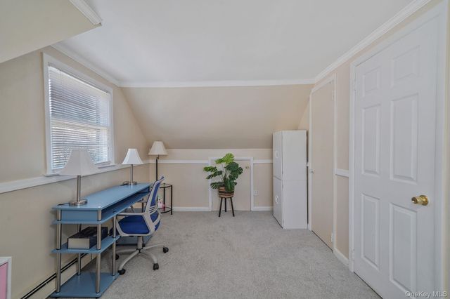 1989 William Floyd Parkway, Ridge, NY 11961