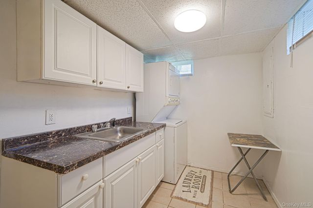 1989 William Floyd Parkway, Ridge, NY 11961