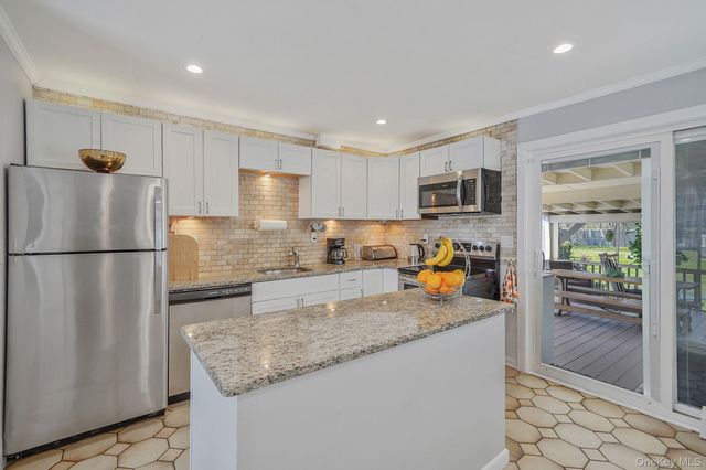 1989 William Floyd Parkway, Ridge, NY 11961
