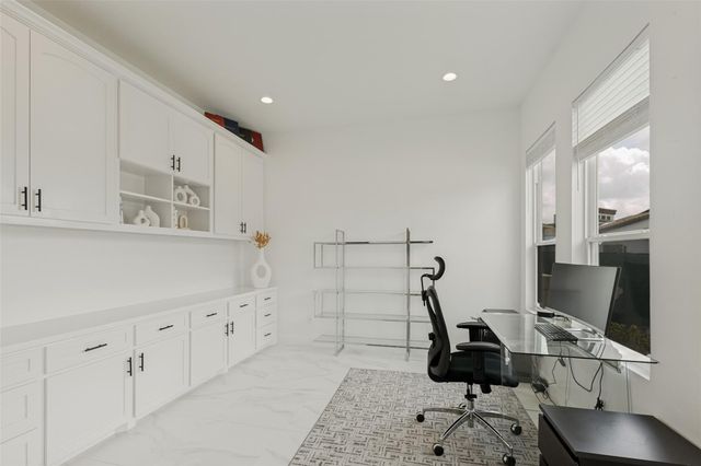 8002 N Circle Drive, Houston, TX 77071