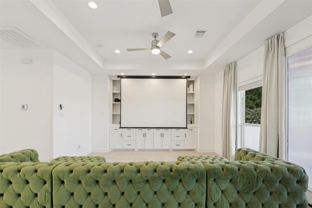 8002 N Circle Drive, Houston, TX 77071