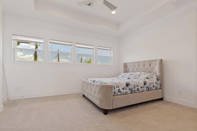 8002 N Circle Drive, Houston, TX 77071