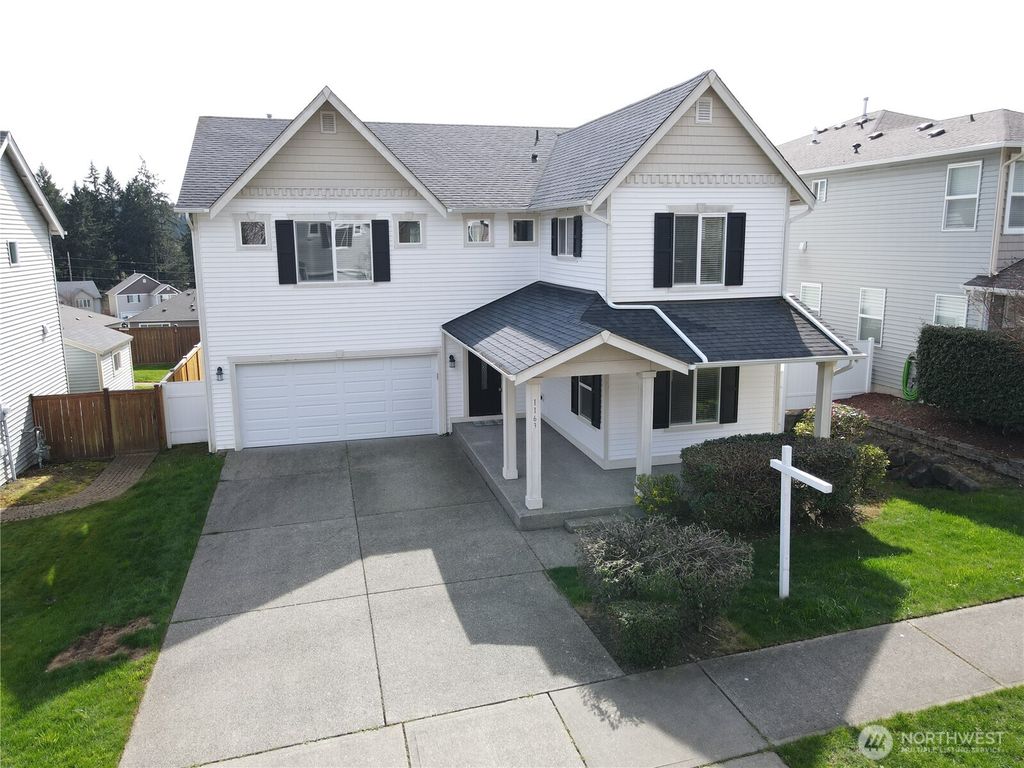 1163 Swan Loop, Dupont, WA 98327