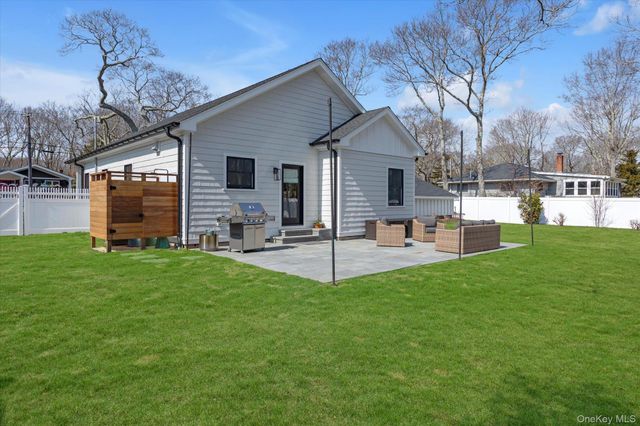1305 Sigsbee Road, Mattituck, NY 11952