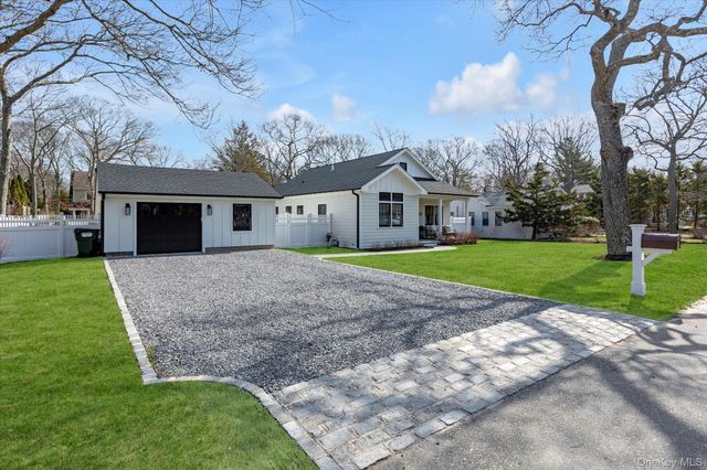 1305 Sigsbee Road, Mattituck, NY 11952