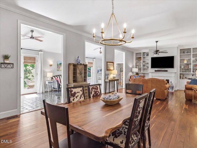 12 Lanier Drive, Chapel Hill, NC 27517