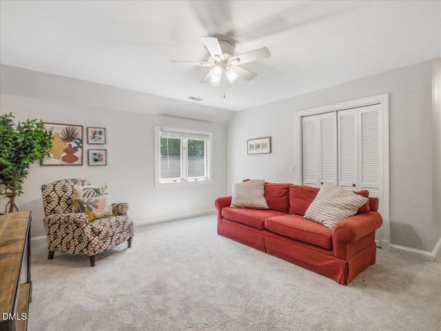 12 Lanier Drive, Chapel Hill, NC 27517