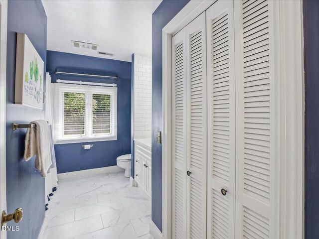 12 Lanier Drive, Chapel Hill, NC 27517