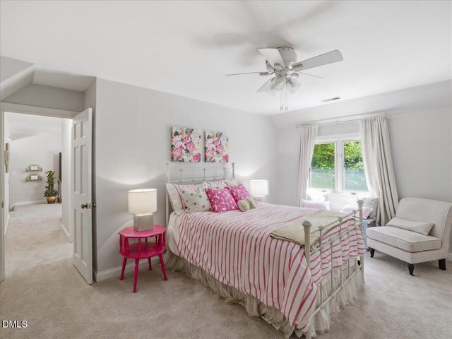 12 Lanier Drive, Chapel Hill, NC 27517