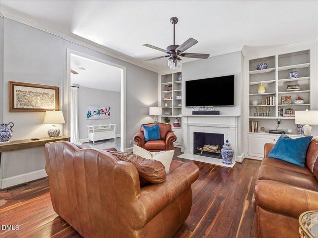 12 Lanier Drive, Chapel Hill, NC 27517