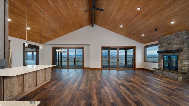 499 Saddle Ridge Road, Manhattan, MT 59741