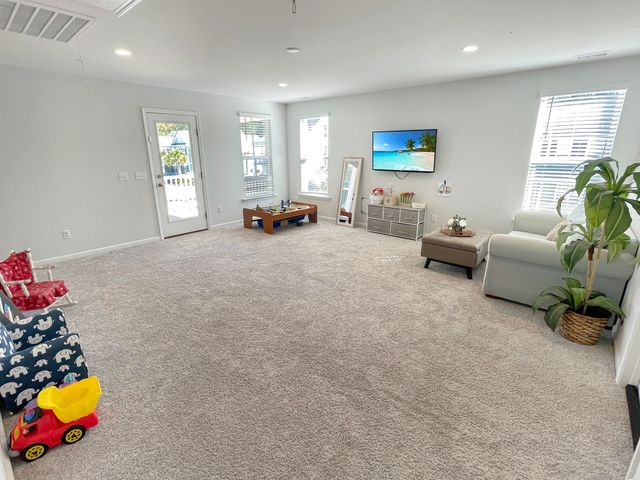 2101 Utsey Street, Johns Island, SC 29455