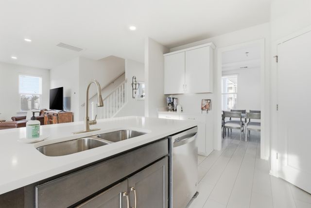 2101 Utsey Street, Johns Island, SC 29455