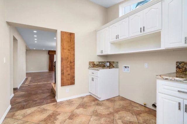 1180 Barcelona Drive, San Diego, CA 92107