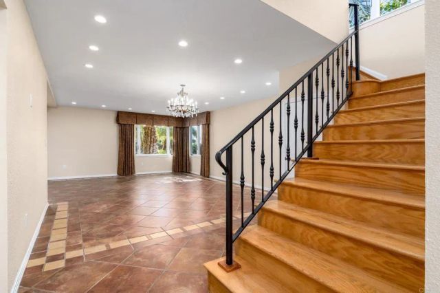 1180 Barcelona Drive, San Diego, CA 92107