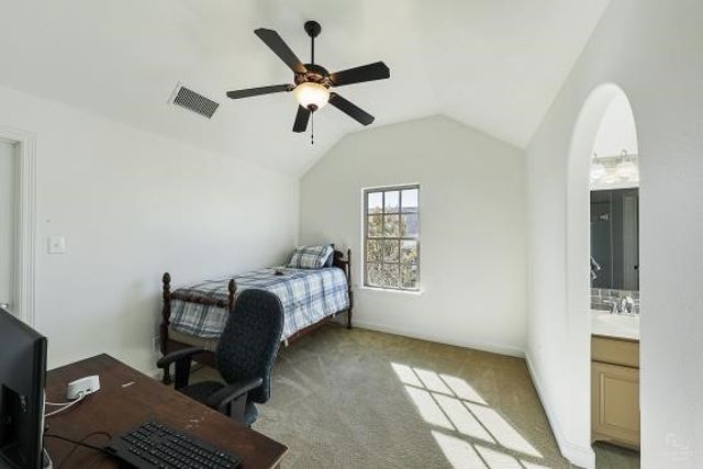 2201 Shakespeare Street, Carrollton, TX 75010