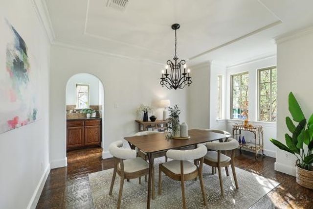 2201 Shakespeare Street, Carrollton, TX 75010