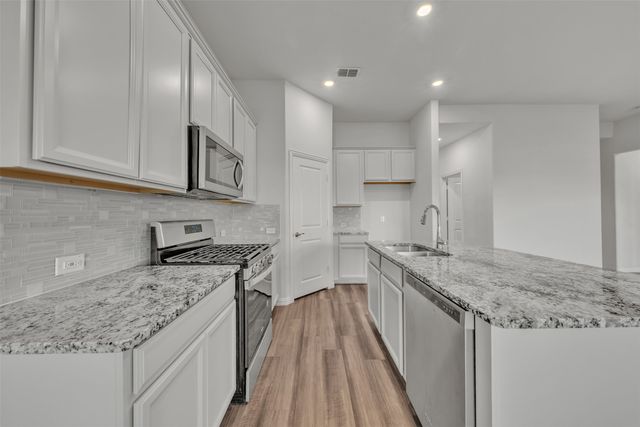 10012 Callan Lane, Fort Worth, TX 76131
