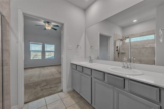 10012 Callan Lane, Fort Worth, TX 76131