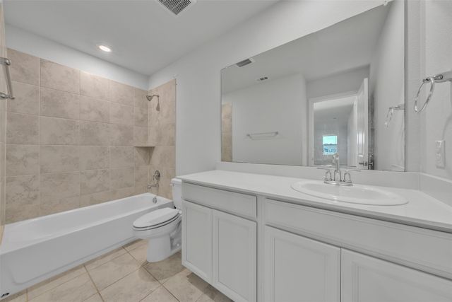 10012 Callan Lane, Fort Worth, TX 76131