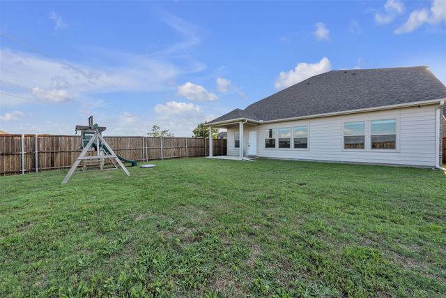 10012 Callan Lane, Fort Worth, TX 76131