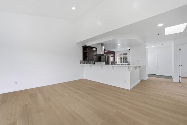 929 E El Camino Real 416E, Sunnyvale, CA 94087