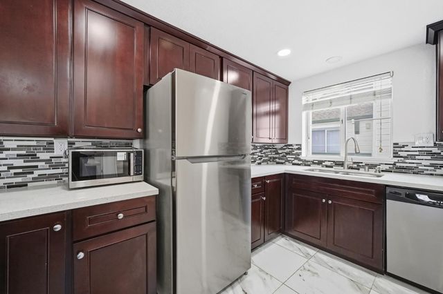 929 E El Camino Real 416E, Sunnyvale, CA 94087