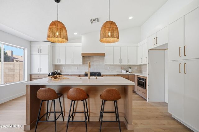 5440 W SARAGOSA Street, Chandler, AZ 85226