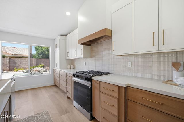 5440 W SARAGOSA Street, Chandler, AZ 85226