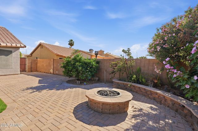 5440 W SARAGOSA Street, Chandler, AZ 85226