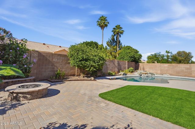 5440 W SARAGOSA Street, Chandler, AZ 85226